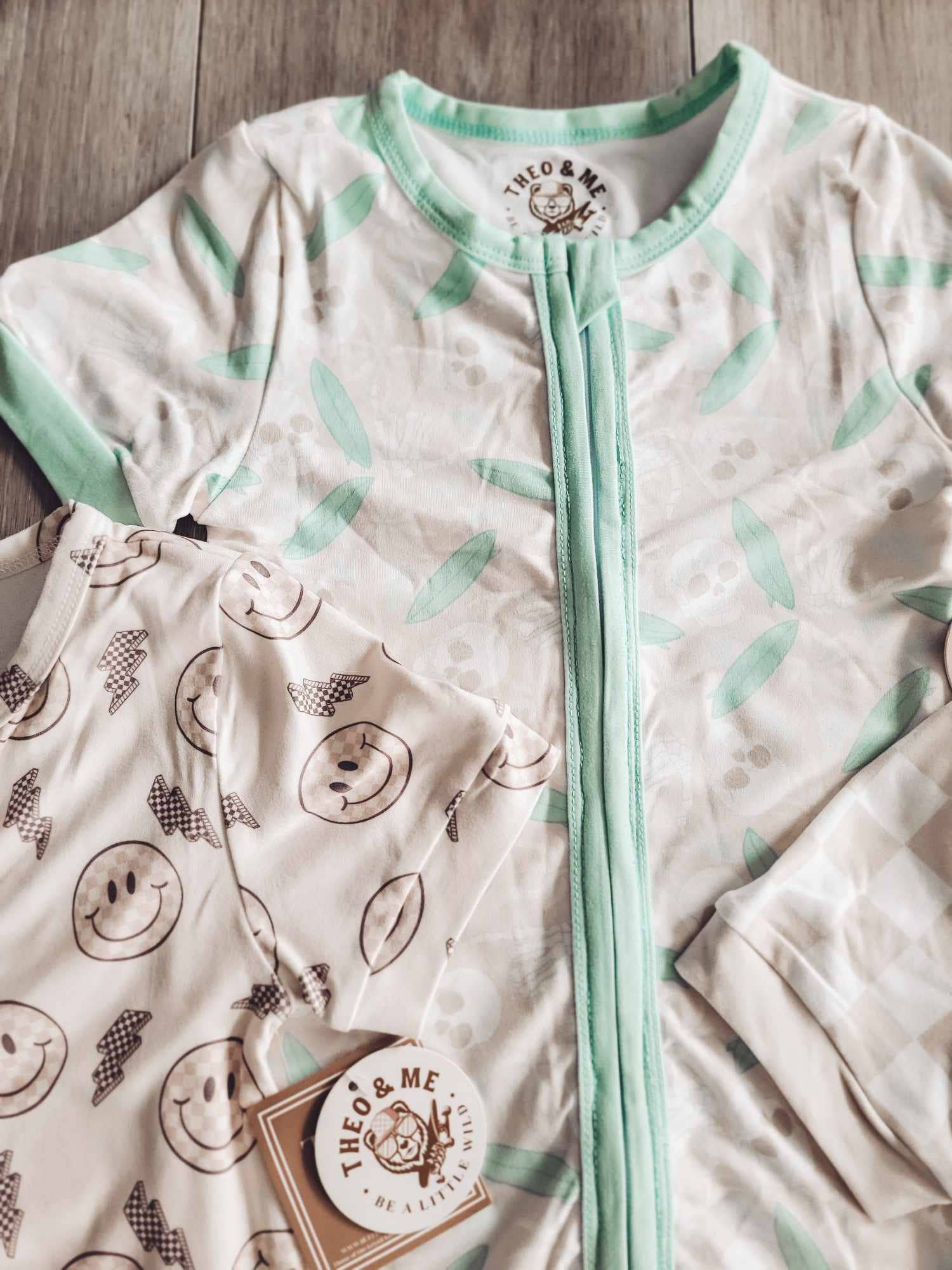 Tan Skull & Palm Tree Shorties Sleepers