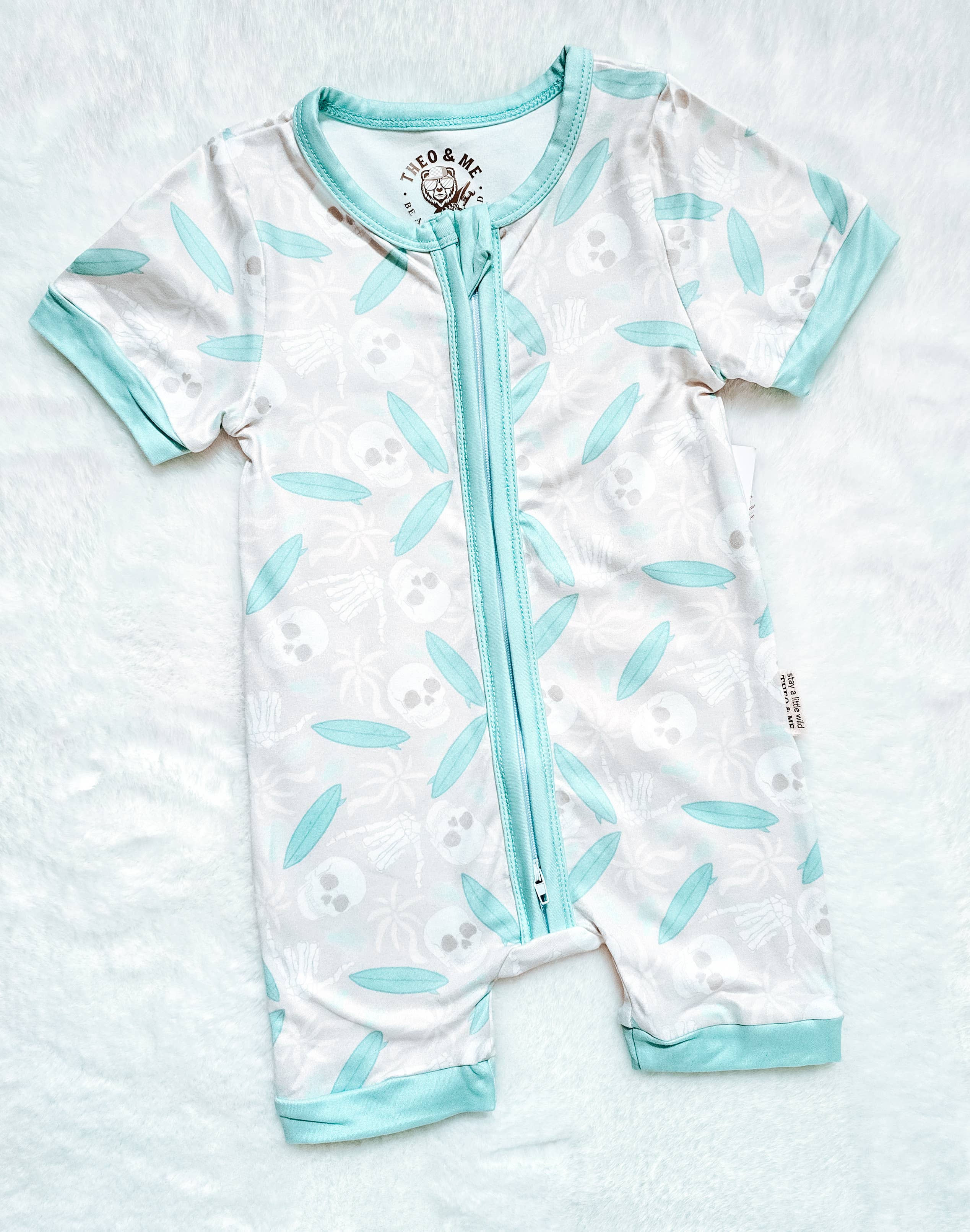 Tan Skull & Palm Tree Shorties Sleepers